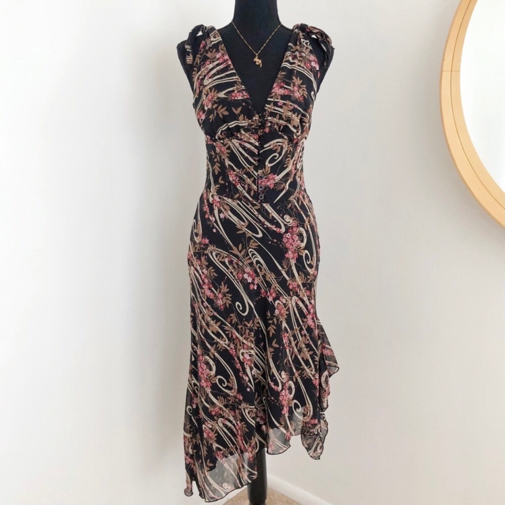 Black Floral V-Neck Midi Dress